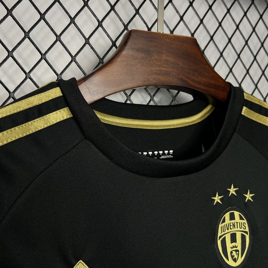 2004-05 Juventus Home Retro